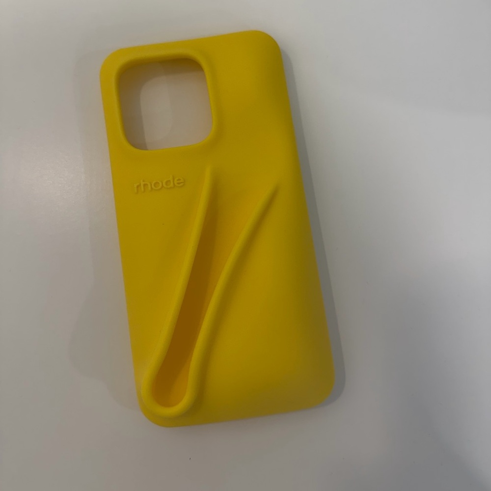 rhode Lemontini iPhone 14 Pro Lip Case